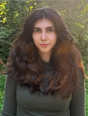 Gulnur Ashyrnepesova Headshot